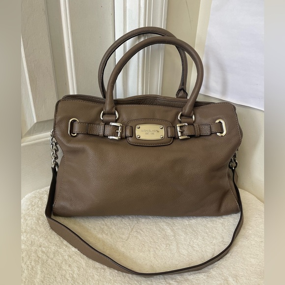 Michael Kors Hamilton Bag EUC - Picture 6 of 10